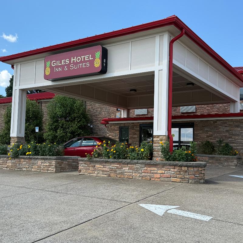 Giles Hotel Inn & Suites image