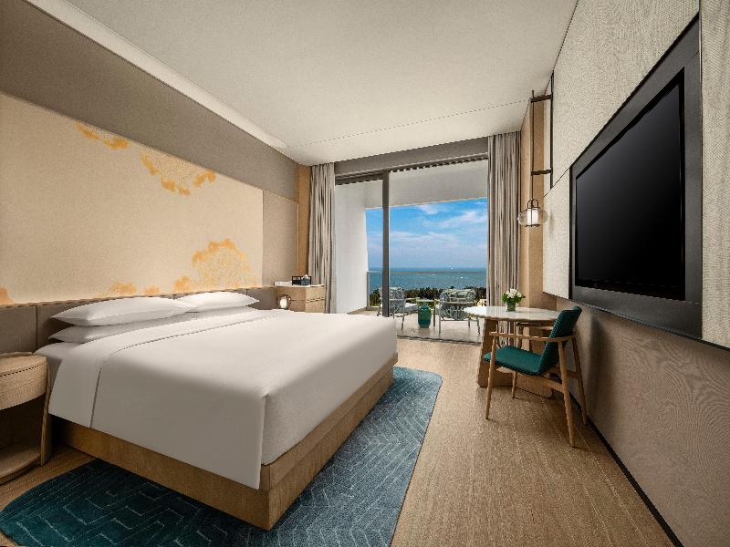 Hualuxe Hotels And Resorts Resort Beihai Silver Be image