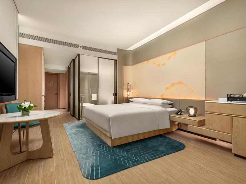 Hualuxe Hotels And Resorts Resort Beihai Silver Be image