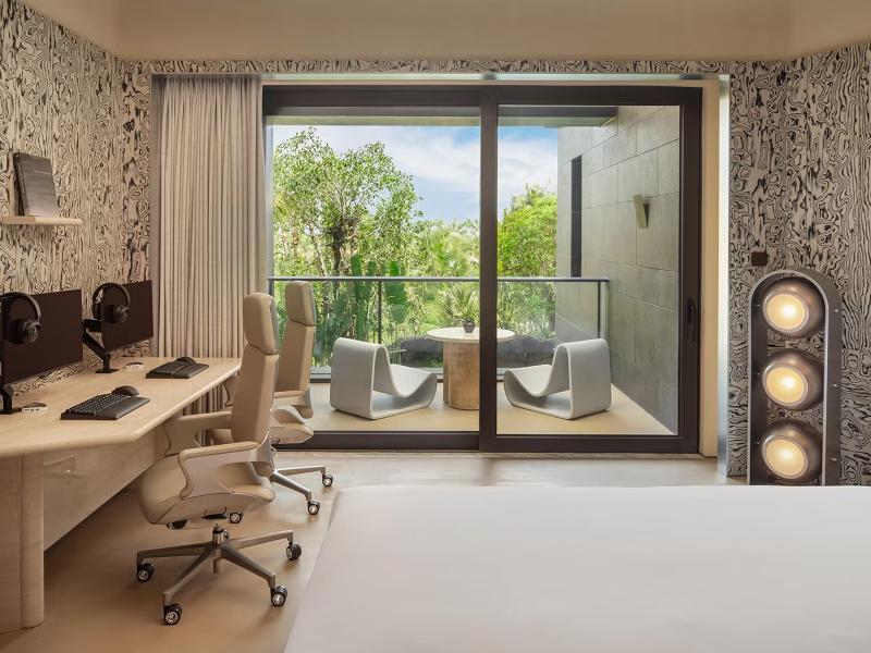 Kimpton Aqeos Hainan image