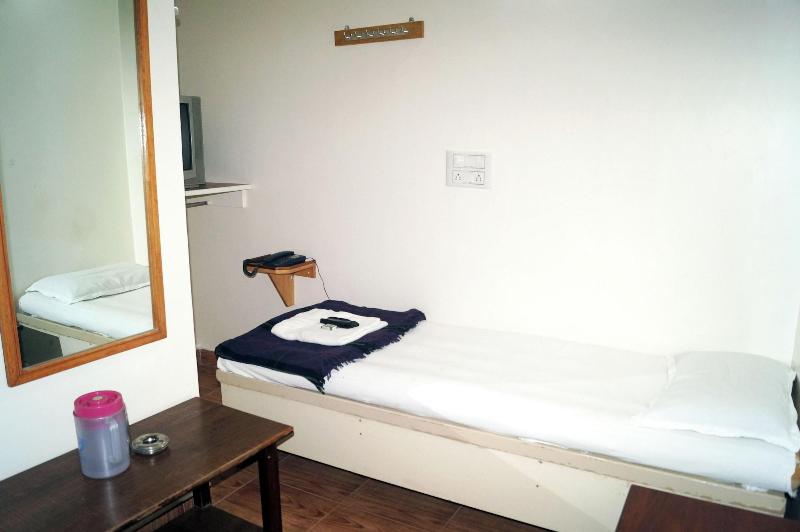 Sri Kumara Lodge image
