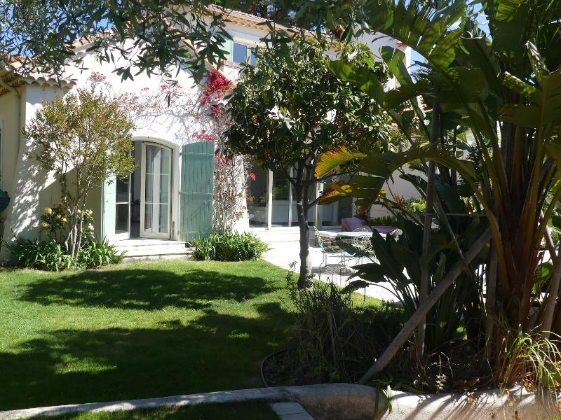 Blue Dream Cannes Guesthouse image
