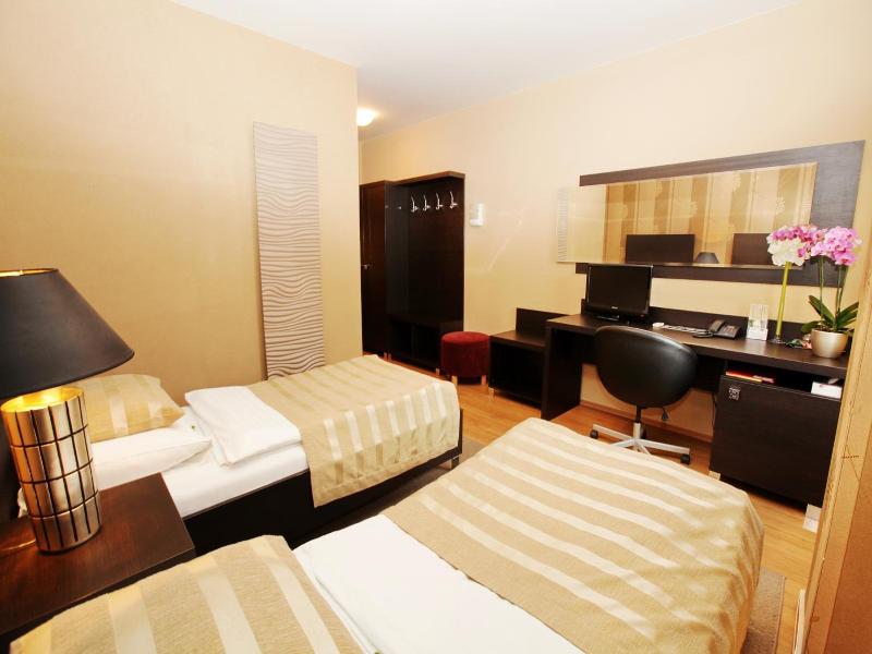 City Hotel Nitra image