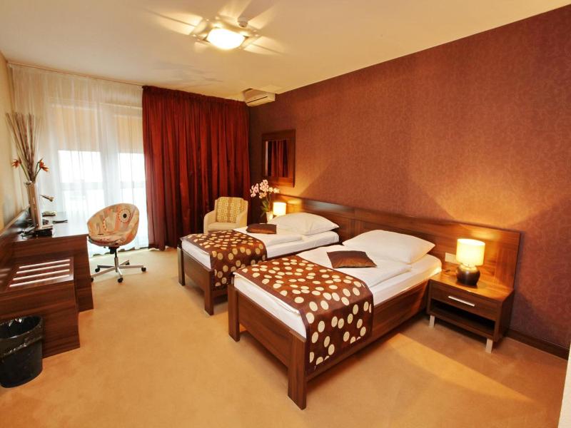 City Hotel Nitra image