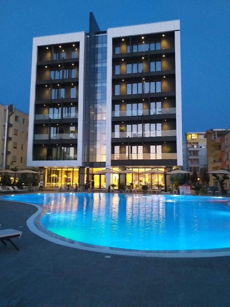 Supreme Hotel image