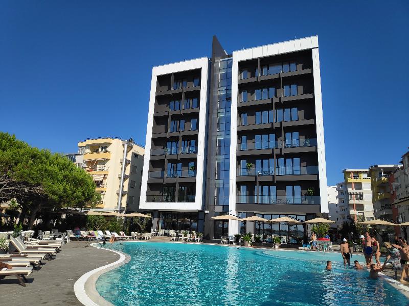Supreme Hotel image