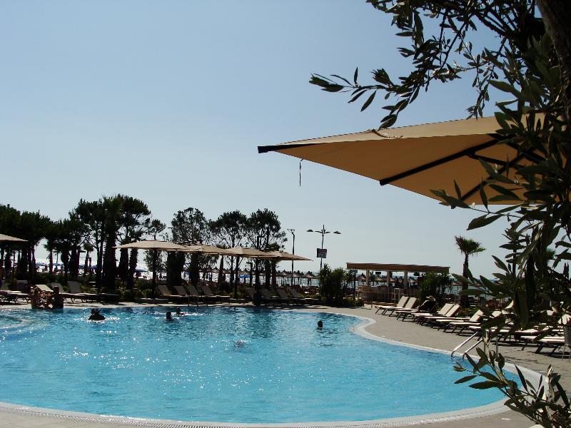 Supreme Hotel image