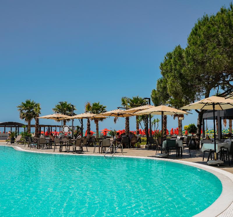 Supreme Hotel image