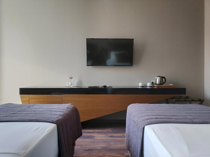 Supreme Hotel image