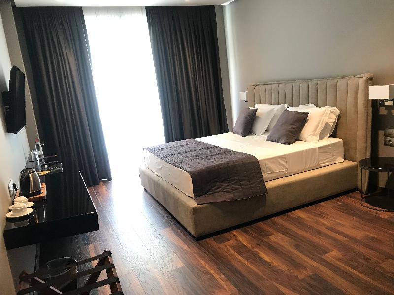 Supreme Hotel image