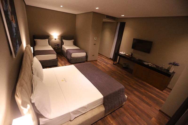Supreme Hotel image
