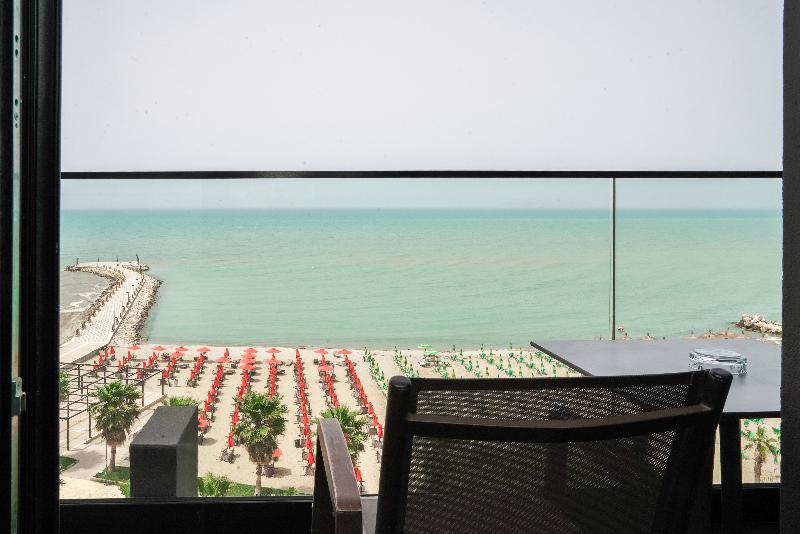 Supreme Hotel image