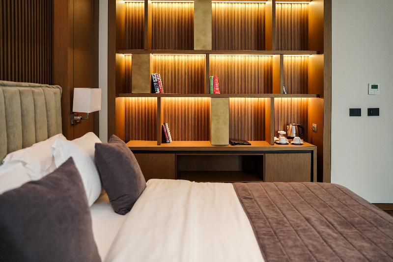 Supreme Hotel image