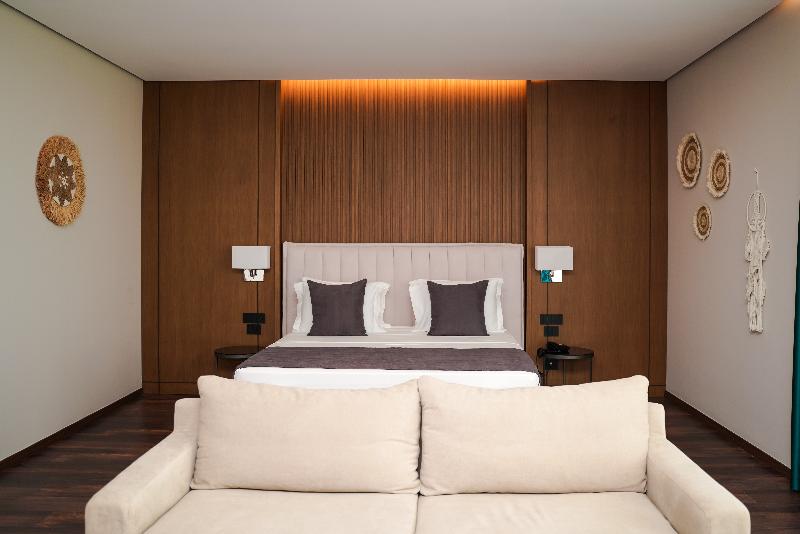 Supreme Hotel image