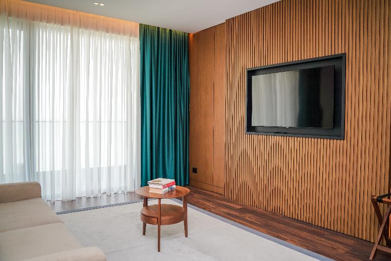 Supreme Hotel image