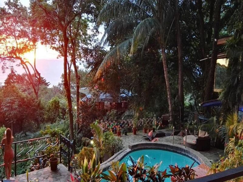 Mango Moon Villa image
