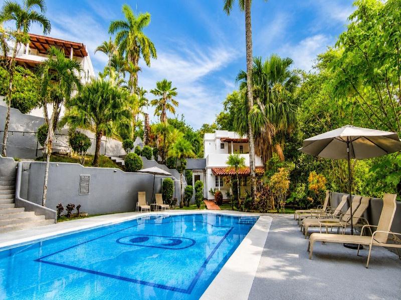 Alma Vida Hotel image