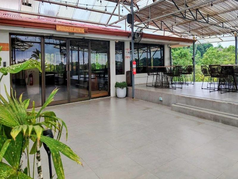 Alma Vida Hotel image