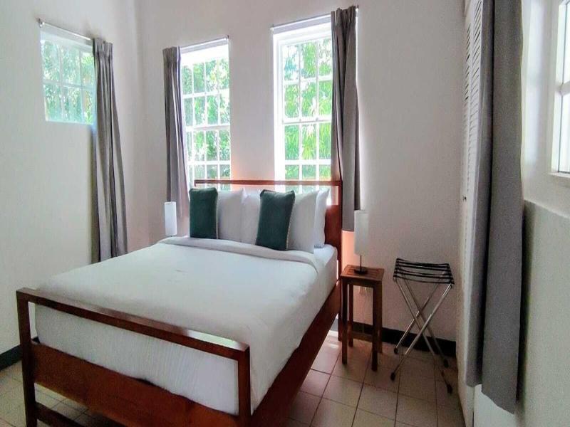 Alma Vida Hotel image
