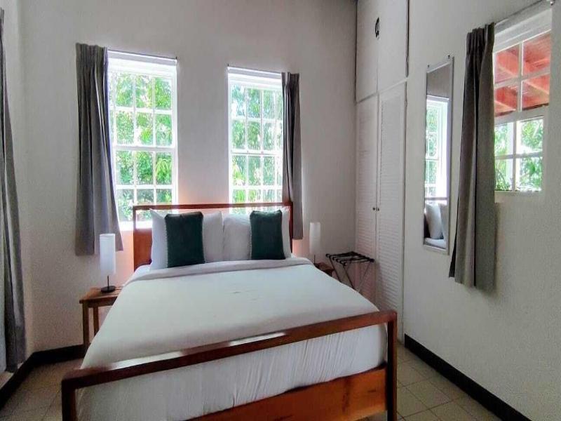 Alma Vida Hotel image