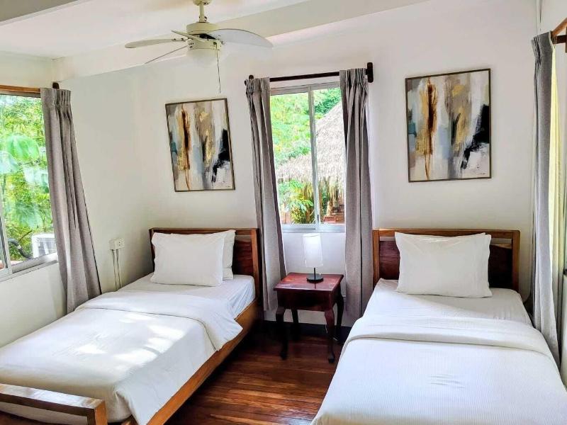 Alma Vida Hotel image