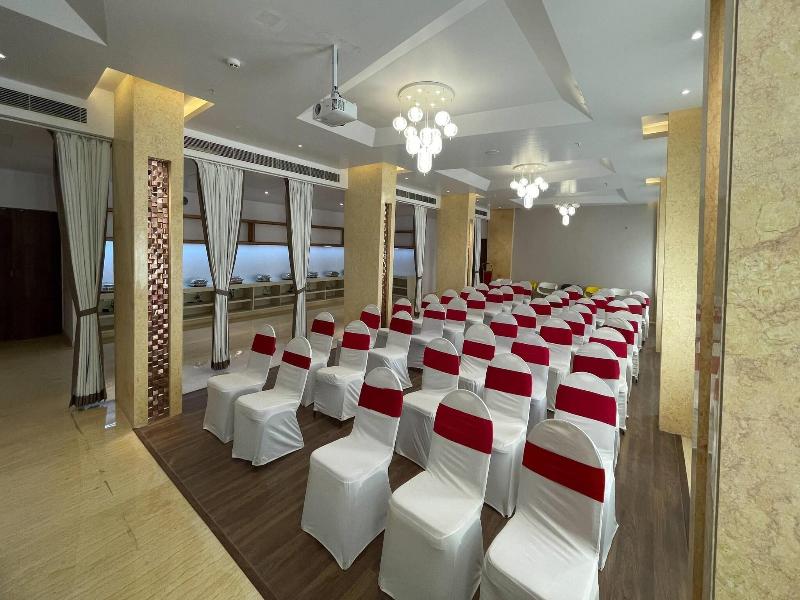 Quality Inn Rockwell Grand, Bangalore image