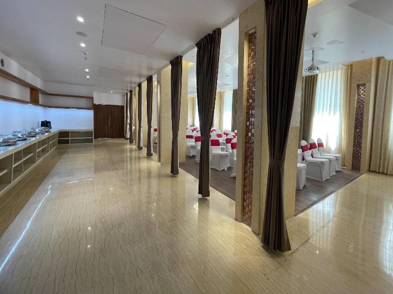 Quality Inn Rockwell Grand, Bangalore image