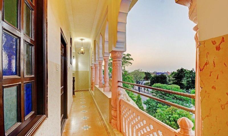 Hotel Utsav Niwas — general view