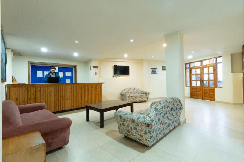 Hotel Rising Star image