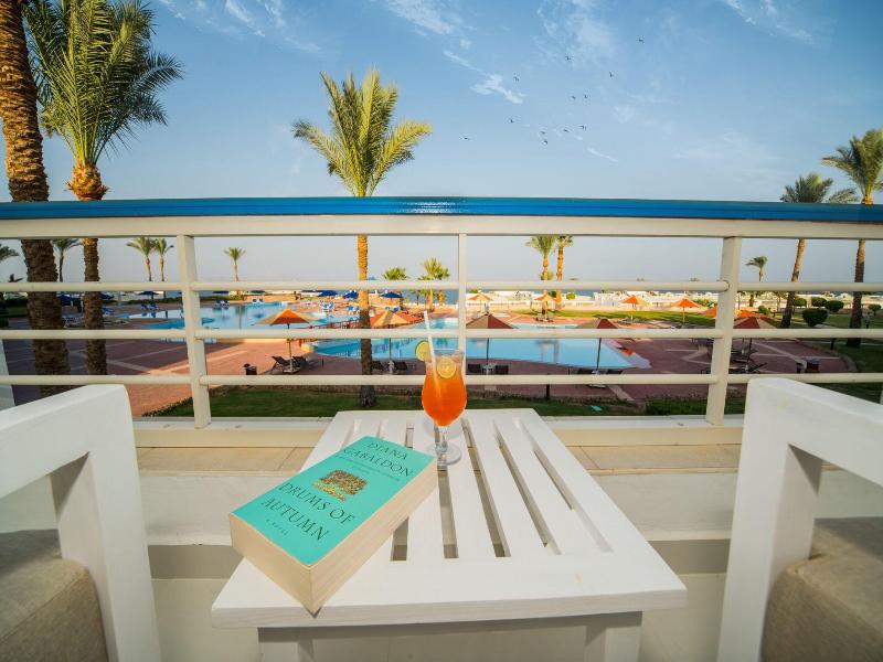 Renaissance Sharm El Sheikh Golden View Beach Rest image