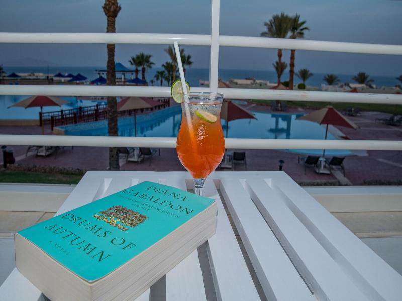 Renaissance Sharm El Sheikh Golden View Beach Rest image