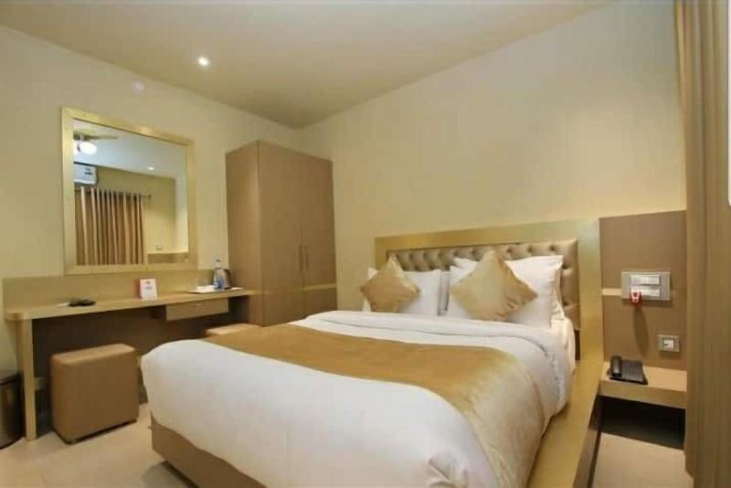 Imarat Hotel image