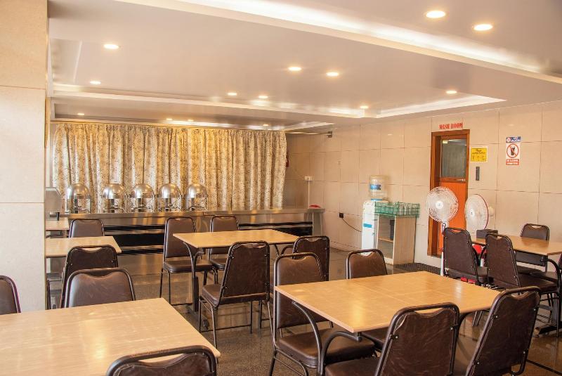 Hotel Om International image