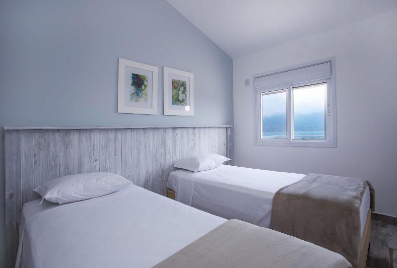 Ilhabela Beach Residences image