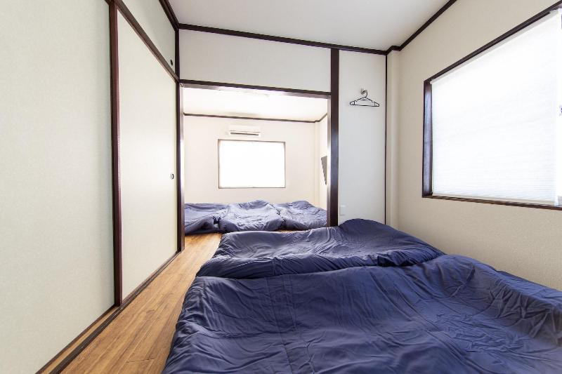 Guest House Gorilla image