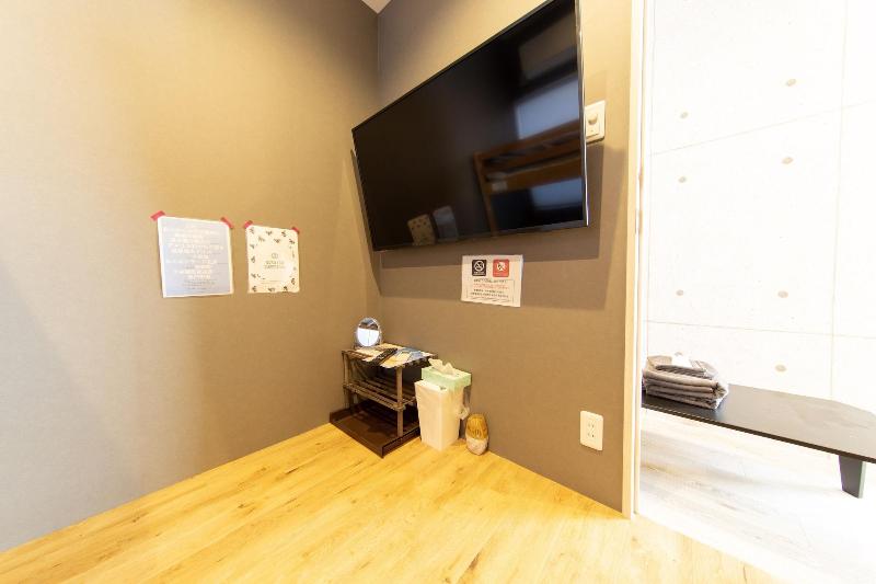 Guest House Gorilla image