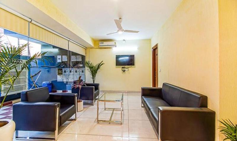 Fabhotel Kiara image