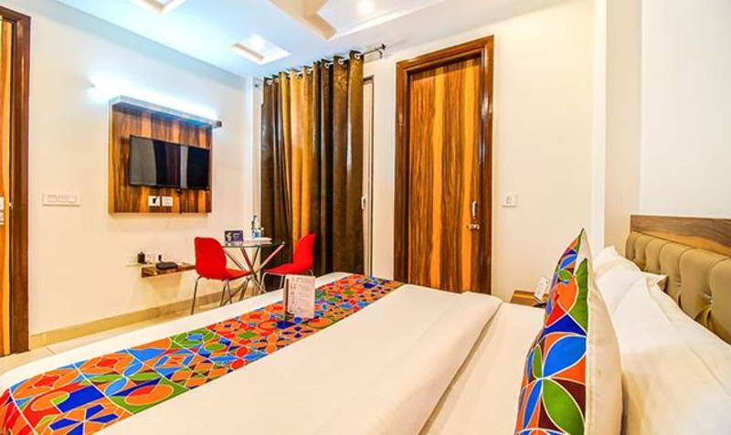 Fabhotel Kiara image