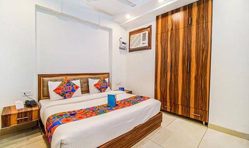 Fabhotel Kiara image