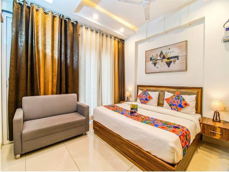 Fabhotel Kiara image