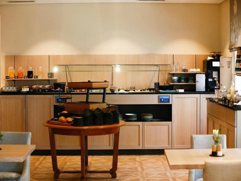 Hotel Lutz image