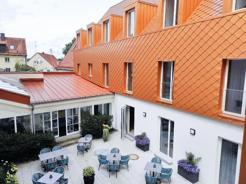 Hotel Lutz image