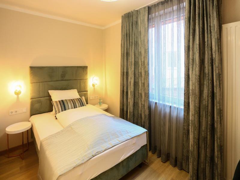 Hotel Lutz image