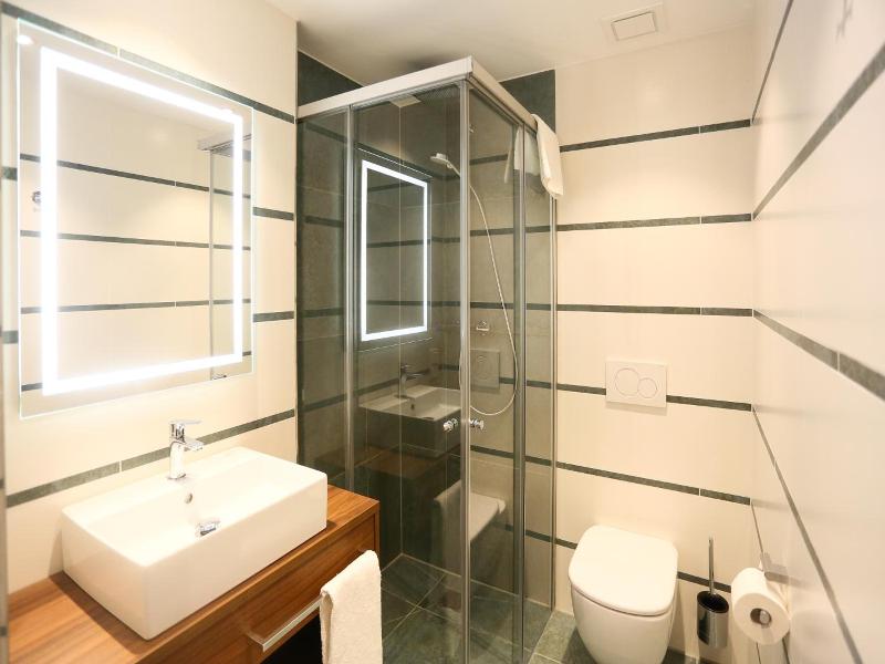 Hotel Lutz image