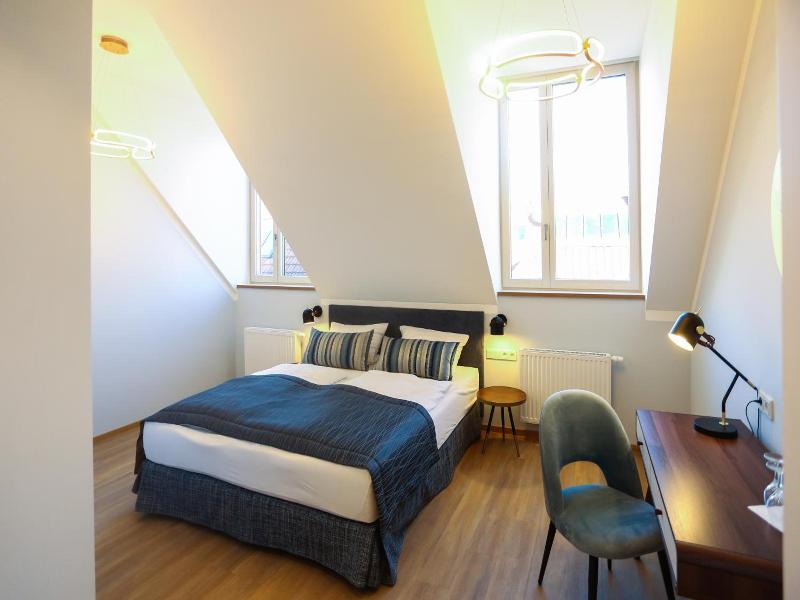 Hotel Lutz image