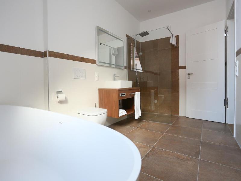 Hotel Lutz image