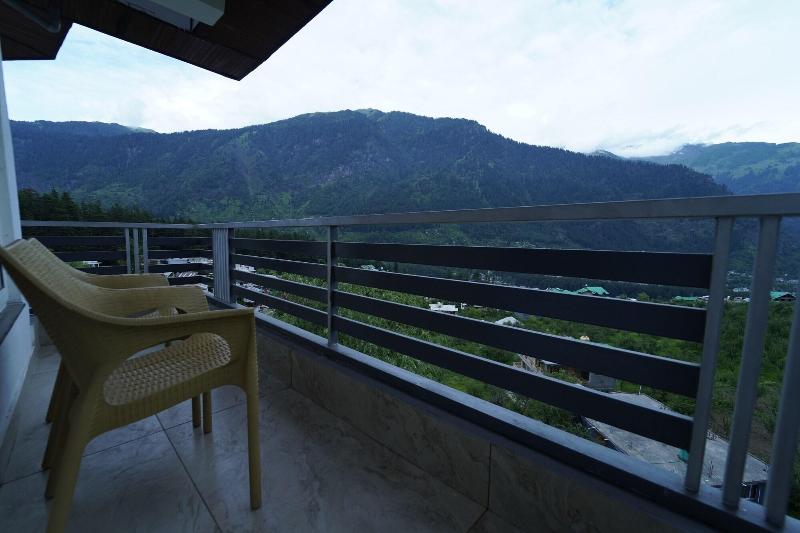 Abhilashi Residency & Spa Manali image