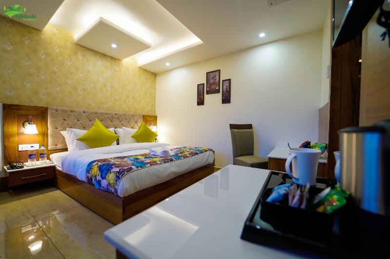 Abhilashi Residency & Spa Manali image