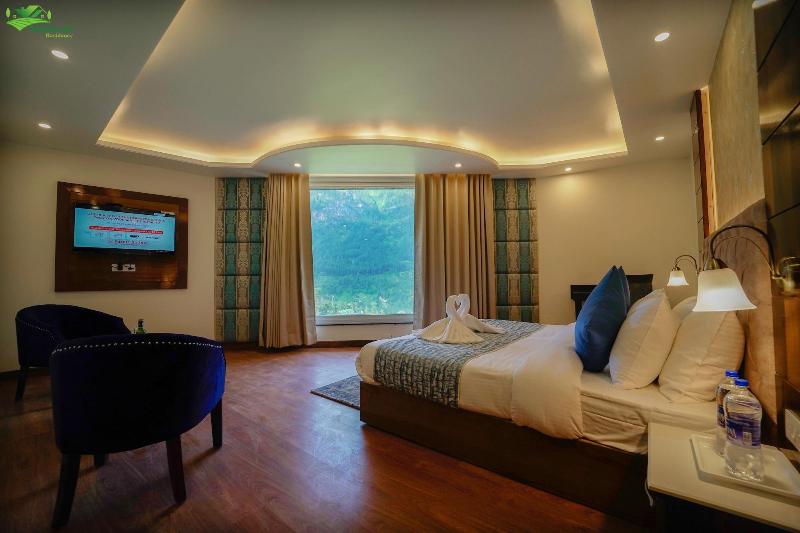 Abhilashi Residency & Spa Manali image