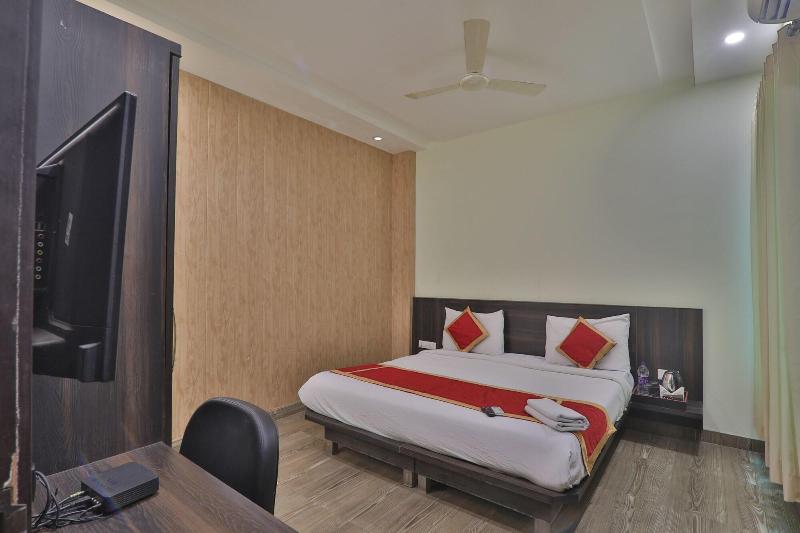 Hotel Aarya image